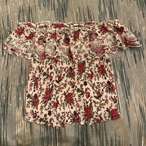 Off the shoulder floral American Eagle shirt